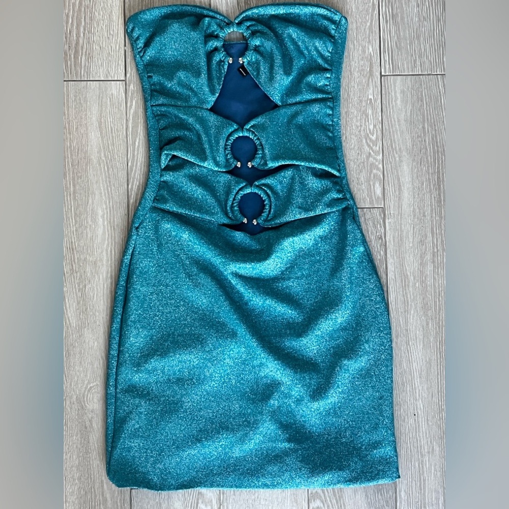 Blue shimmery strapless dress
